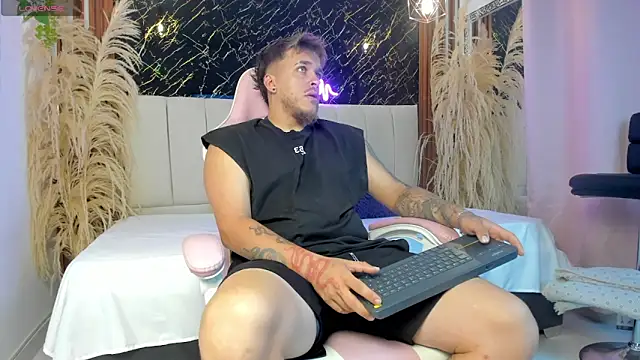 Snapshot of keane_lee_ chatting on 19, 3, 2026 keane lee online show from 19, 3, 2026