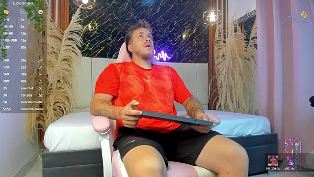 Snapshot of keane_lee_ chatting on 7, 4, 2026 keane lee online show from 7, 4, 2026