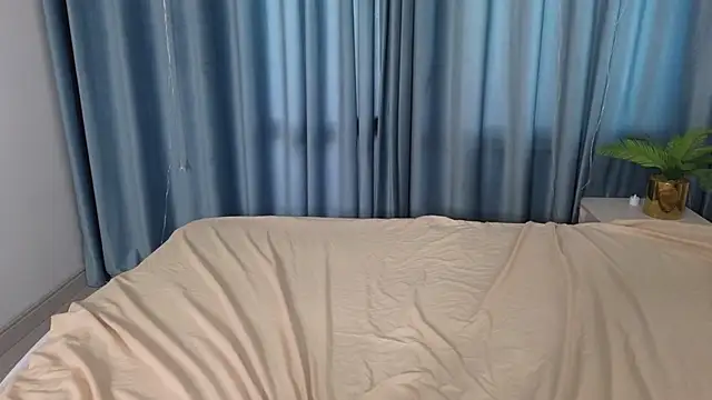 MollySally online show from 6, 5, 2026
