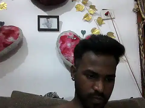 Hunkytop online show from 5, 8, 2026