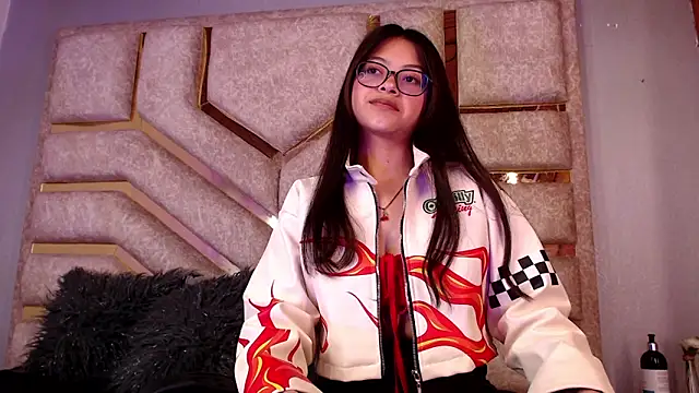 Snapshot of Anittarouse chatting on 24, 3, 2026 Anittarouse online show from 24, 3, 2026