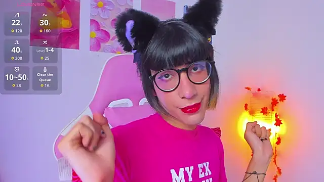 Madeline 21 online show from 25, 3, 2026