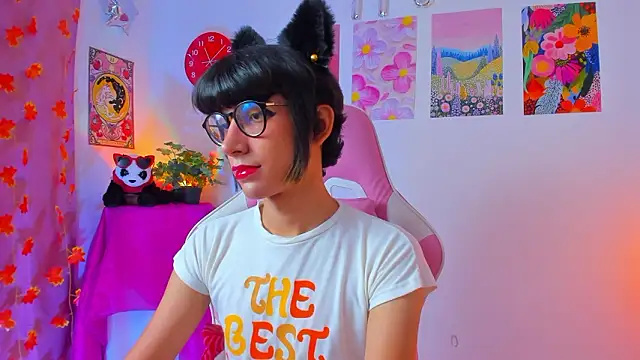 Madeline 21 online show from 30, 3, 2026