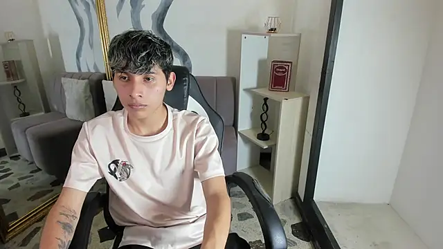 Snapshot of DeilanWolf chatting on 1, 3, 2026 DeilanWolf online show from 1, 3, 2026