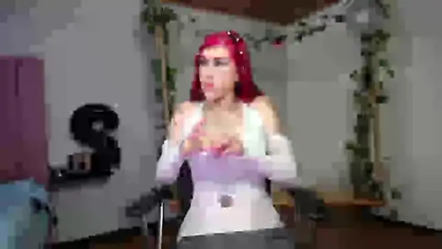Snapshot of SaraLjordad chatting on 17, 4, 2026 SaraLjordad online show from 17, 4, 2026
