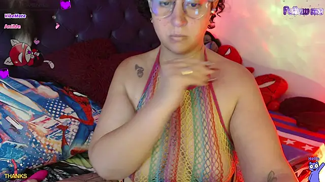 Snapshot of nahomy_fetish chatting on 5, 4, 2026 nahomy fetish online show from 5, 4, 2026