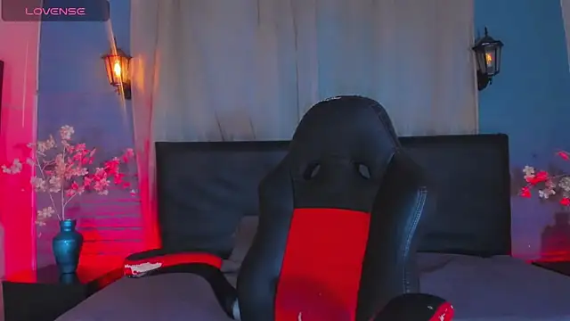 Snapshot of Roxy_alexa chatting on 27, 3, 2026 Roxy alexa online show from 27, 3, 2026