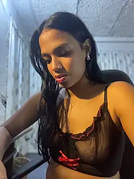 Snapshot of FlorSalvaje_ chatting on 15, 5, 2026 FlorSalvaje online show from 15, 5, 2026