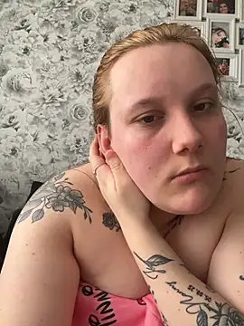 SassieBlondie online show from 1, 3, 2026