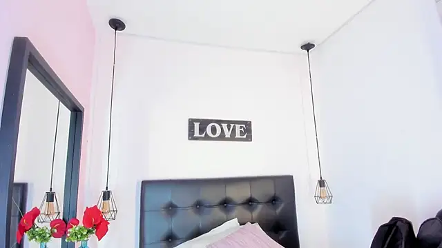 Snapshot of KatallelaMurillo chatting on 27, 3, 2026 KatallelaMurillo online show from 27, 3, 2026