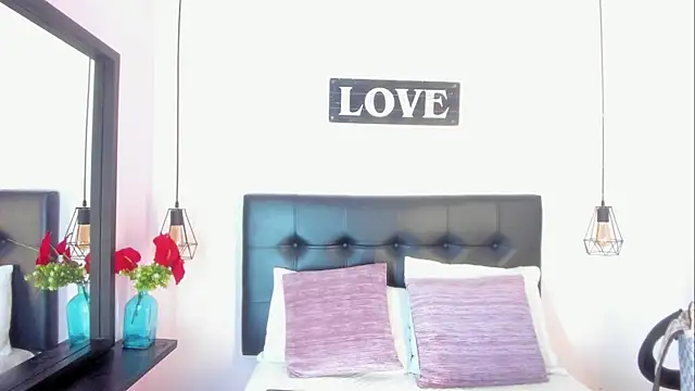 Snapshot of KatallelaMurillo chatting on 17, 4, 2026 KatallelaMurillo online show from 17, 4, 2026