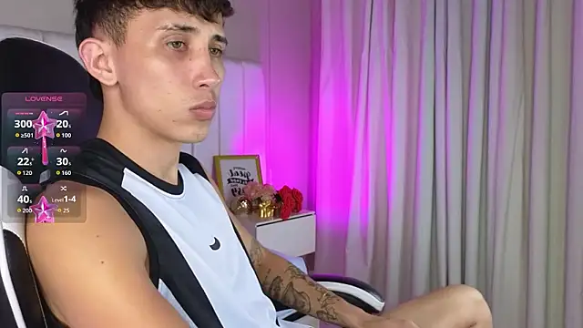 Snapshot of Rome_cortes chatting on 13, 3, 2026 Rome cortes online show from 13, 3, 2026