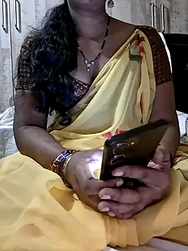 Snapshot of AnushaTelugu chatting on 24, 6, 2026 AnushaTelugu online show from 24, 6, 2026