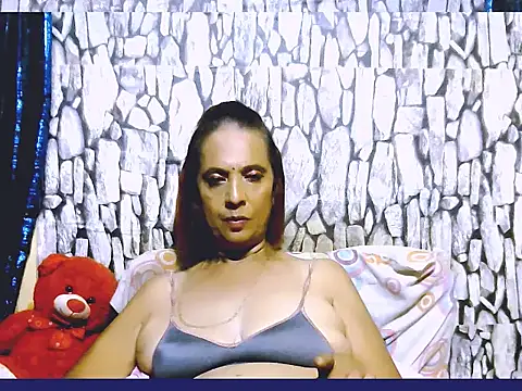 Hot queen58 online show from 16, 4, 2026