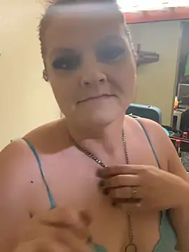 Snapshot of LoveMohr24 chatting on 1, 3, 2026 LoveMohr24 online show from 1, 3, 2026