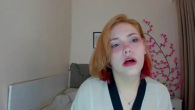 Snapshot of DellaRows chatting on 2, 4, 2026 DellaRows online show from 2, 4, 2026