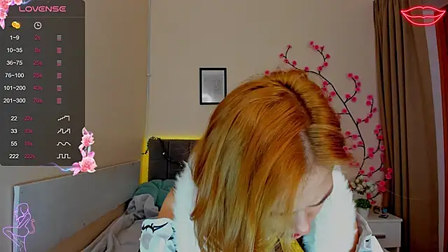 Snapshot of DellaRows chatting on 13, 4, 2026 DellaRows online show from 13, 4, 2026