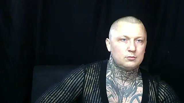 Snapshot of devilWithTats chatting on 10, 3, 2026 devilWithTats online show from 10, 3, 2026