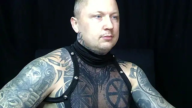 Snapshot of devilWithTats chatting on 21, 3, 2026 devilWithTats online show from 21, 3, 2026