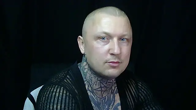 Snapshot of devilWithTats chatting on 15, 4, 2026 devilWithTats online show from 15, 4, 2026
