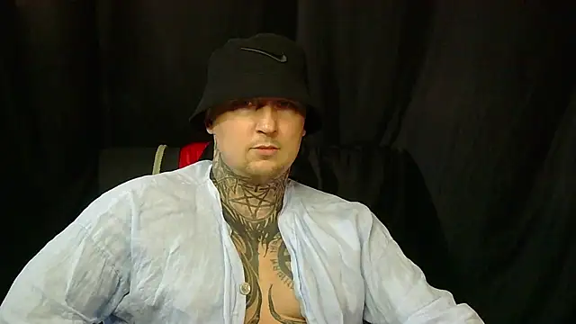 Snapshot of devilWithTats chatting on 20, 7, 2026 devilWithTats online show from 20, 7, 2026