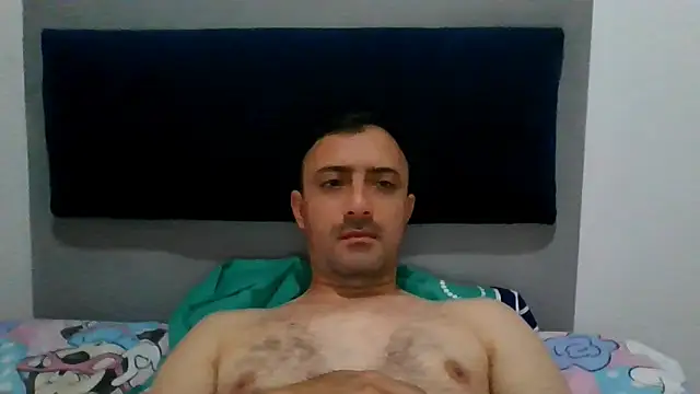 Snapshot of RaphandLey chatting on 10, 3, 2026 RaphandLey online show from 10, 3, 2026