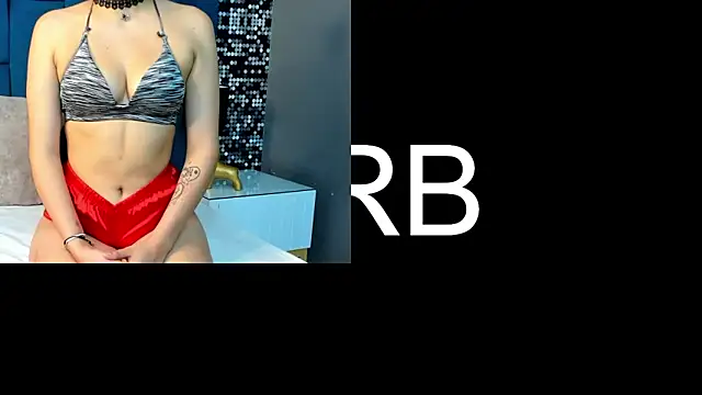 Snapshot of reze_chaw chatting on 10, 4, 2026 reze chaw online show from 10, 4, 2026