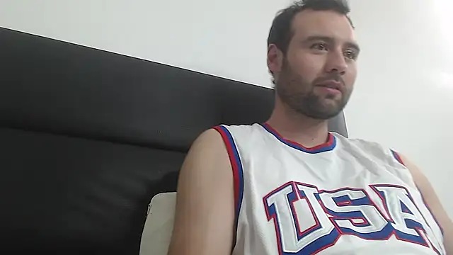 Snapshot of CarterHott chatting on 27, 4, 2026 CarterHott online show from 27, 4, 2026