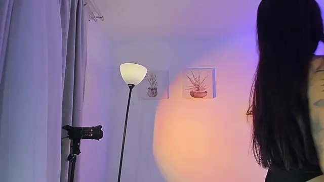 Snapshot of AlaiaRogers chatting on 23, 4, 2026 AlaiaRogers online show from 23, 4, 2026