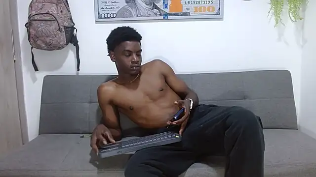 Snapshot of charles_king chatting on 24, 3, 2026 charles king online show from 24, 3, 2026