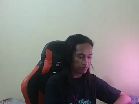 ashelyxyn69xx online show from 11, 4, 2026