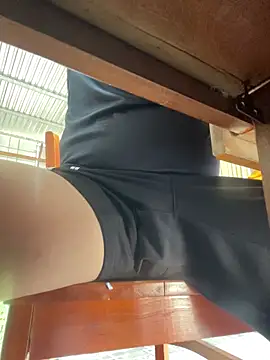 Snapshot of hoang15075 chatting on 2, 4, 2026 hoang15075 online show from 2, 4, 2026