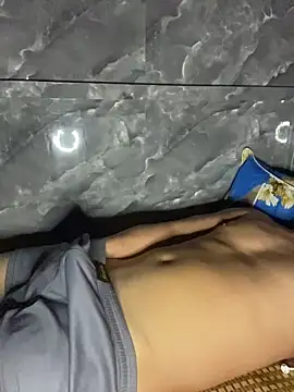 Snapshot of hoang15075 chatting on 10, 4, 2026 hoang15075 online show from 10, 4, 2026