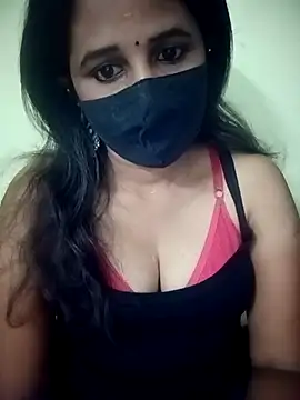 Snapshot of Tamil_Rani- chatting on 12, 3, 2026 Tamil Rani- online show from 12, 3, 2026