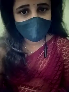 Snapshot of Tamil_Rani- chatting on 12, 4, 2026 Tamil Rani- online show from 12, 4, 2026