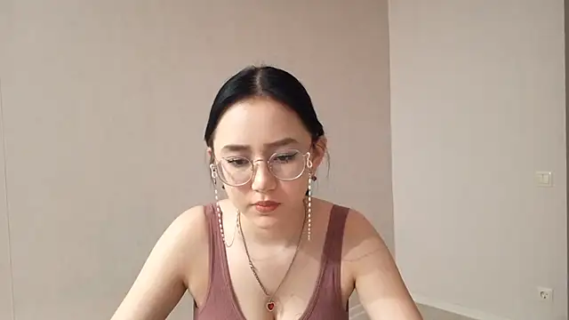 SolvedGlobe online show from 3, 4, 2026