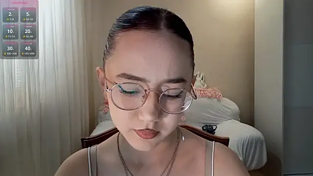 Snapshot of SolvedGlobe chatting on 3, 7, 2026 SolvedGlobe online show from 3, 7, 2026