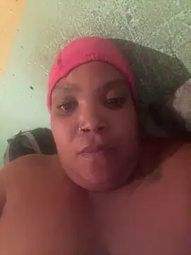 Snapshot of friendlybitch22 chatting on 1, 3, 2026 friendlybitch22 online show from 1, 3, 2026