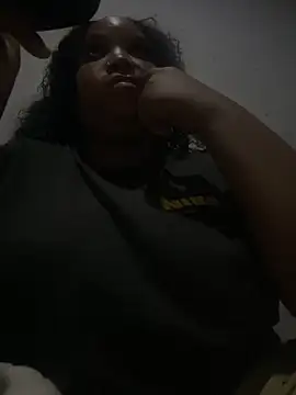 Snapshot of friendlybitch22 chatting on 12, 6, 2026 friendlybitch22 online show from 12, 6, 2026