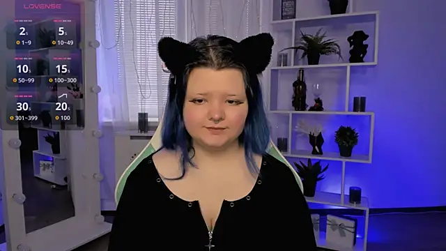 Snapshot of Lunaar_ chatting on 28, 3, 2026 Lunaar online show from 28, 3, 2026