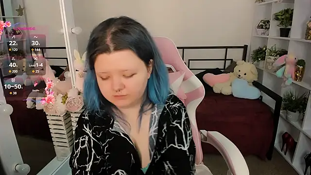 Snapshot of Lunaar_ chatting on 20, 4, 2026 Lunaar online show from 20, 4, 2026