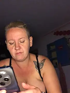 Snapshot of SofiaAmour chatting on 22, 7, 2026 SofiaAmour online show from 22, 7, 2026