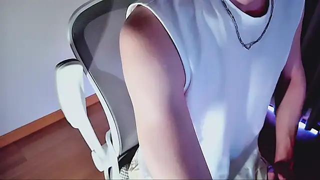 Snapshot of FEIYUS1 chatting on 18, 3, 2026 FEIYUS1 online show from 18, 3, 2026