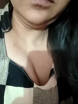 Snapshot of MUSKAN_786786- chatting on 2, 3, 2026 MUSKAN 786786- online show from 2, 3, 2026