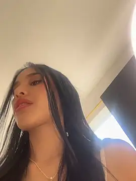 Snapshot of Mia-villalobos chatting on 9, 3, 2026 Mia-villalobos online show from 9, 3, 2026