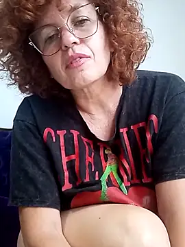Snapshot of roxybykiss chatting on 18, 3, 2026 roxybykiss online show from 18, 3, 2026