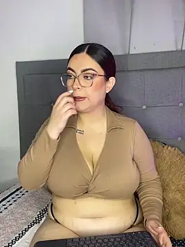 Snapshot of Kiara_noirr chatting on 11, 3, 2026 Kiara noirr online show from 11, 3, 2026