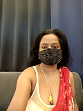 Snapshot of misti-boudii chatting on 6, 4, 2026 misti-boudii online show from 6, 4, 2026