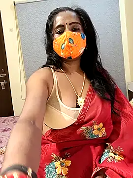 Snapshot of misti-boudii chatting on 16, 4, 2026 misti-boudii online show from 16, 4, 2026