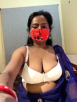 Snapshot of misti-boudii chatting on 6, 5, 2026 misti-boudii online show from 6, 5, 2026
